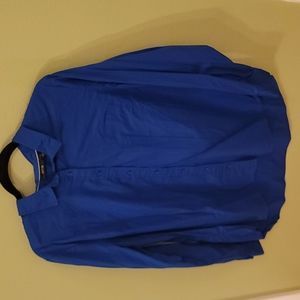 ⬇️Final price drop⬇️ Blue button down- size XL by APT.9